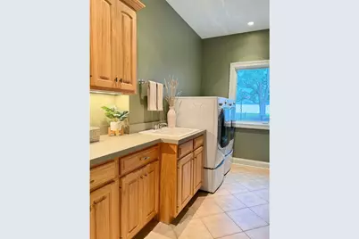 2307 Red Oak Lane, Johnsburg, IL 60051 - Photo 13