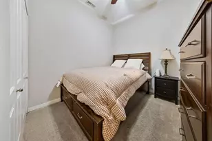 2626 N Lincoln Ave, Chicago, IL 60614 - Photo 19