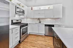 2626 N Lincoln Ave, Chicago, IL 60614 - Photo 5