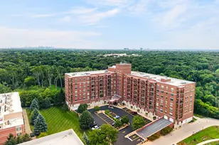 1700 Riverwoods Dr, Melrose Park, IL 60160 - Photo 37