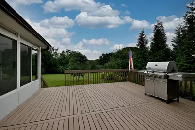 7821 Dorchester Lane, Darien, IL 60561 - Photo 39