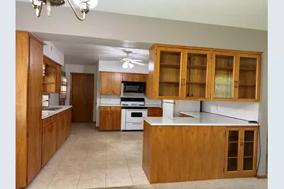 622 W Lincolnway Road, Morrison, IL 61270 - Photo 5