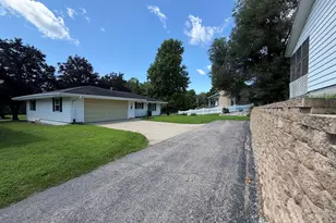 622 W Lincolnway Rd, Morrison, IL 61270 - Photo 17