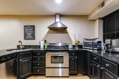 57 E Cedar Street, Chicago, IL 60611 - Photo 7