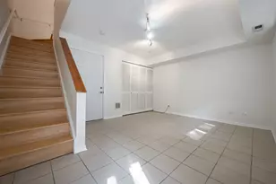 1540 N Greenview Ave, Chicago, IL 60642 - Photo 15