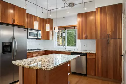 1540 N Greenview Avenue #D, Chicago, IL 60642 - Photo 3