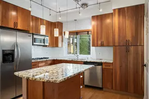 1540 N Greenview Ave, Chicago, IL 60642 - Photo 3