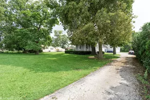 1961 Miner St, Des Plaines, IL 60016 - Photo 49