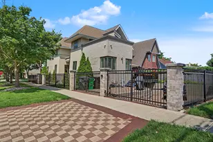 1915 S Washington Ave, Park Ridge, IL 60068 - Photo 5