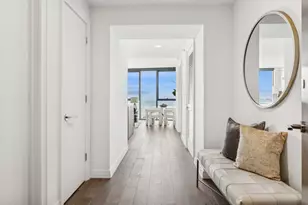 211 N Harbor Dr, Chicago, IL 60601 - Photo 3