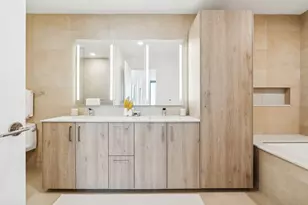 211 N Harbor Dr, Chicago, IL 60601 - Photo 15