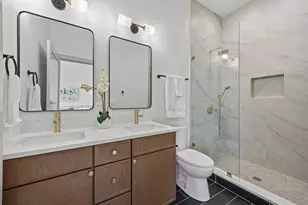 5340 N Lincoln Ave, Chicago, IL 60625 - Photo 15