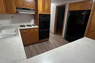 6045 S Keating Ave, Chicago, IL 60629 - Photo 5