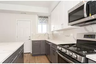 2537 N California Ave, Chicago, IL 60647 - Photo 3
