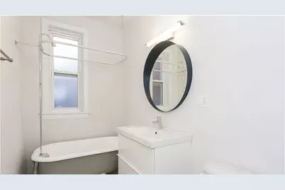 2537 N California Avenue #2, Chicago, IL 60647 - Photo 9