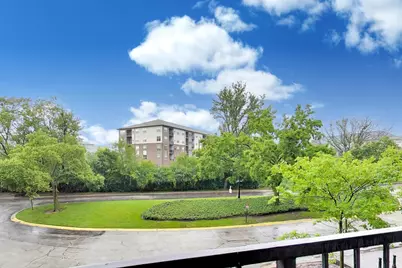 2015 S Finley Road #310, Lombard, IL 60148 - Photo 27