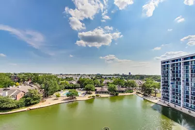 2015 S Finley Road #310, Lombard, IL 60148 - Photo 3