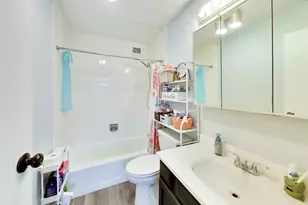 2015 S Finley Rd, Lombard, IL 60148 - Photo 15