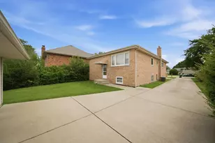 6428 W 85th St, Burbank, IL 60459 - Photo 27