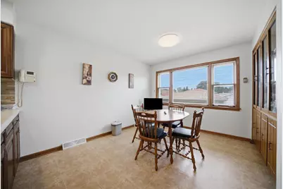 6428 W 85 Street, Burbank, IL 60459 - Photo 5