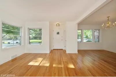 8050 N Prospect Street, Niles, IL 60714 - Photo 9