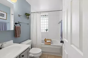 4307 N Troy St, Chicago, IL 60618 - Photo 13