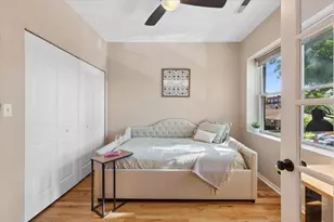 4307 N Troy St, Chicago, IL 60618 - Photo 17