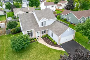1621 Fox Field Dr, Belvidere, IL 61008 - Photo 1