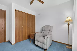 1621 Fox Field Dr, Belvidere, IL 61008 - Photo 23