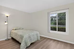 7353 Blackburn Ave, Downers Grove, IL 60516 - Photo 11