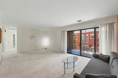 107 N Elm Street #205, Champaign, IL 61820 - Photo 13