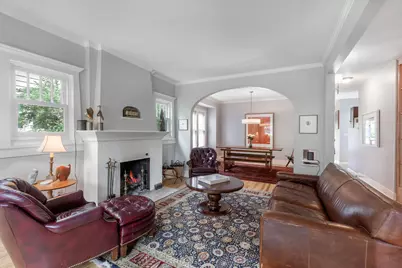 139 Washington Circle, Lake Forest, IL 60045 - Photo 3
