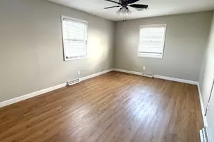 82 N 23rd Rd, Peru, IL 61354 - Photo 23