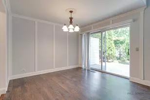 115 Meadowbrook Ln, Lake Bluff, IL 60044 - Photo 13