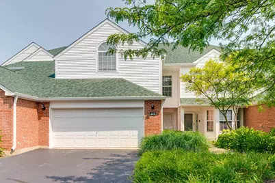 115 Meadowbrook Lane #115, Lake Bluff, IL 60044 - Photo 1