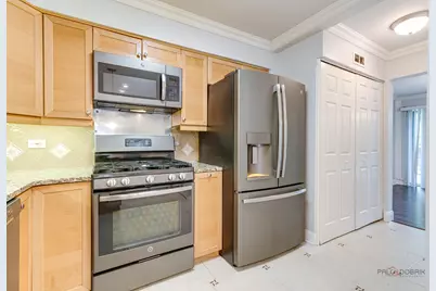 115 Meadowbrook Lane #115, Lake Bluff, IL 60044 - Photo 19