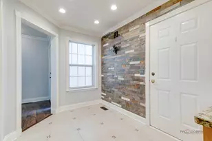 115 Meadowbrook Ln, Lake Bluff, IL 60044 - Photo 23