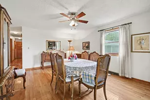 524 Parkside Dr, Sycamore, IL 60178 - Photo 11