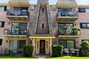 5321 N Delphia Ave, Chicago, IL 60656 - Photo 1