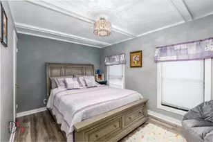 527 E Main St, Ottawa, IL 61350 - Photo 21