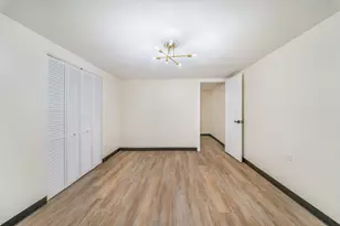 5229 S Avers Ave, Chicago, IL 60632 - Photo 17