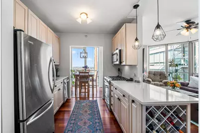 645 N Kingsbury Street #2201, Chicago, IL 60654 - Photo 11
