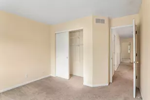 984 Park Hill Cir, Aurora, IL 60502 - Photo 33