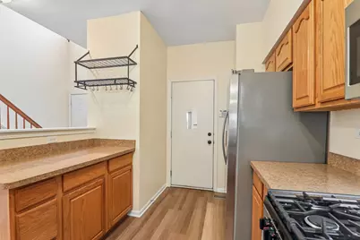 984 Parkhill Circle, Aurora, IL 60502 - Photo 17