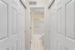 984 Park Hill Cir, Aurora, IL 60502 - Photo 27