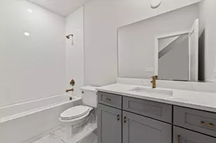 2136 Iron Ridge Ln, Naperville, IL 60563 - Photo 17