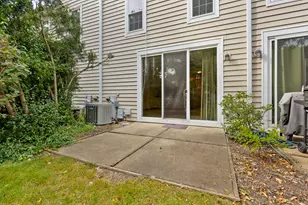 1181 Regency Dr, Schaumburg, IL 60193 - Photo 19