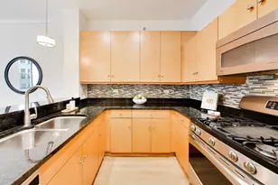310 S Michigan Ave, Chicago, IL 60604 - Photo 7
