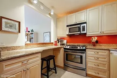 400 E Randolph Street #3504, Chicago, IL 60601 - Photo 5