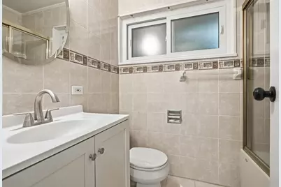 136 Well Street, Park Forest, IL 60466 - Photo 11